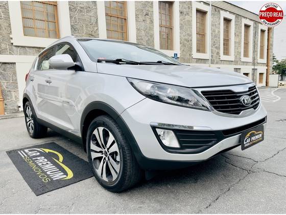KIA SPORTAGE 2.0 EX 4X2 16V FLEX 4P AUTOMÁTICO KIA SPORTAGE 2.0 EX 4X2 16V FLEX 4P AUTOMÁTICO